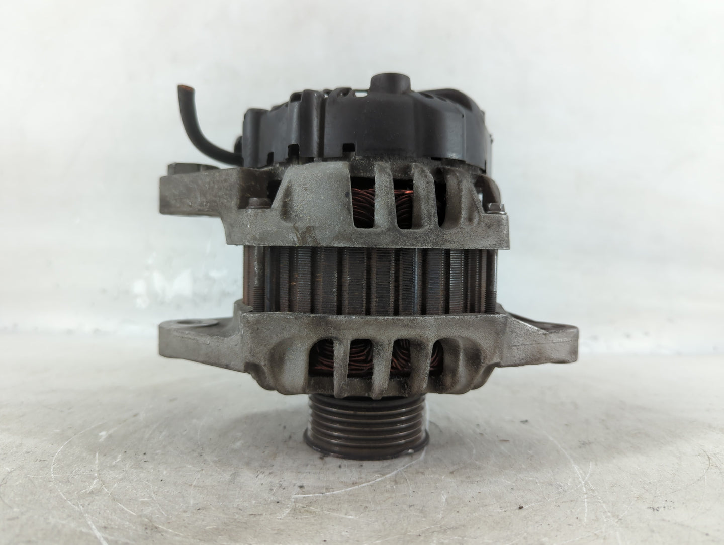 2012-2017 Hyundai Veloster Alternator Replacement Generator Charging Assembly Engine OEM P/N:2607372 37300-2B300 Fits OEM Us