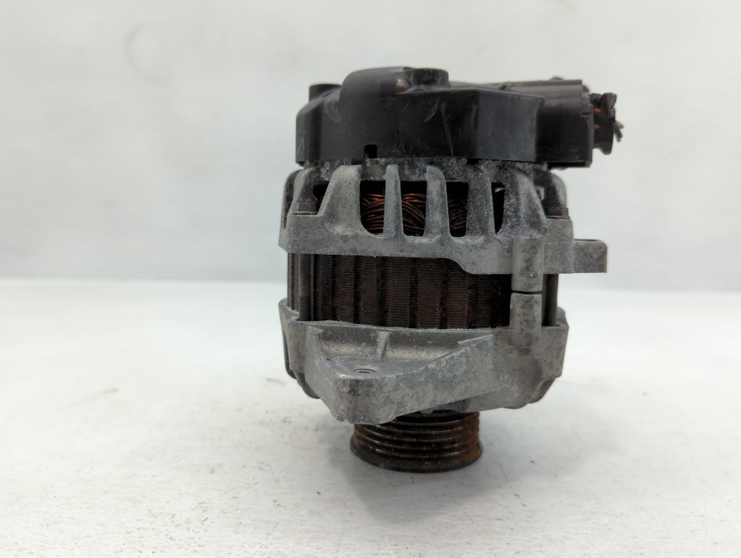 2012-2017 Hyundai Veloster Alternator Replacement Generator Charging Assembly Engine OEM P/N:37300-2B300 2607372 Fits OEM Us