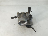 2012-2017 Hyundai Veloster Throttle Body P/N:35100-2B300 Fits Fits 2012 2013 2014 2015 2016 2017 2018 2019 OEM Used Auto Par