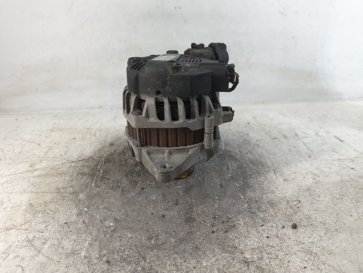 2012-2017 Hyundai Veloster Alternator Replacement Generator Charging Assembly Engine OEM P/N:37300-2B300 2607372 Fits OEM Us
