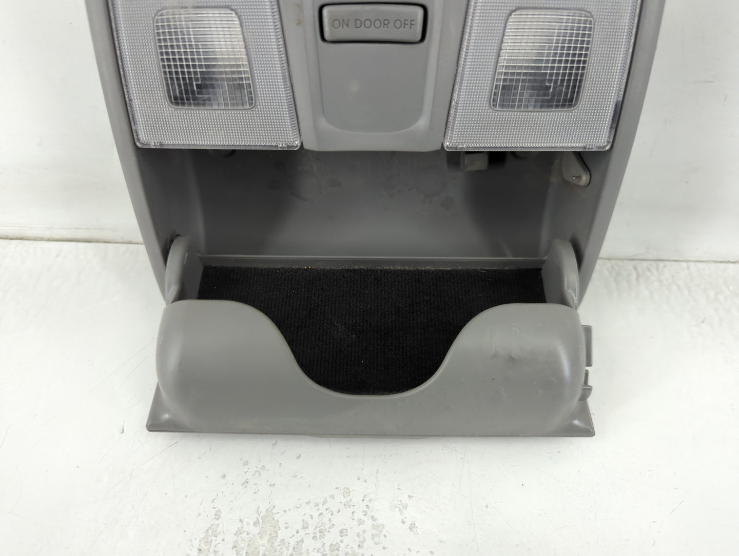 2013 Hyundai Veloster Overhead Roof Console - Oemusedautoparts1.com