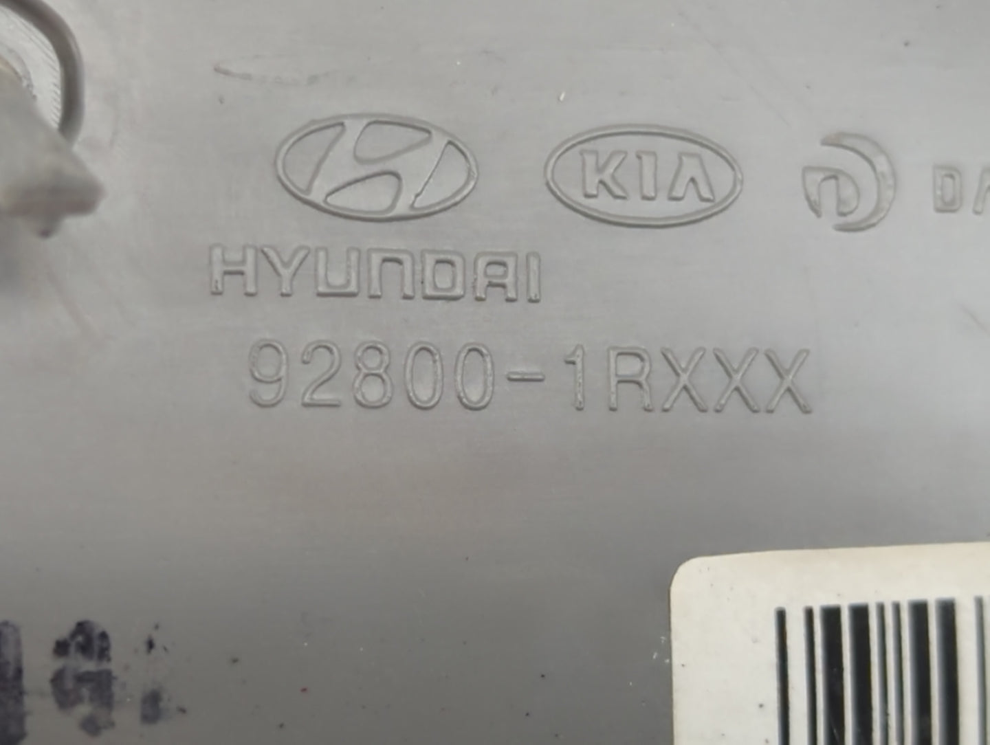 2013 Hyundai Veloster Overhead Roof Console - Oemusedautoparts1.com