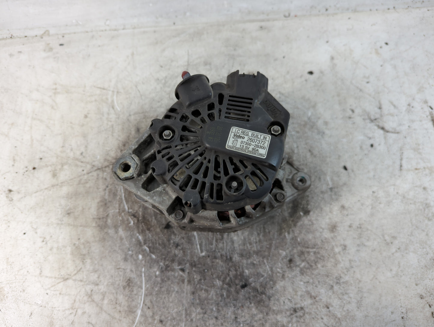 2012-2017 Hyundai Veloster Alternator Replacement Generator Charging Assembly Engine OEM P/N:37300-2B300 2607372 Fits OEM Us
