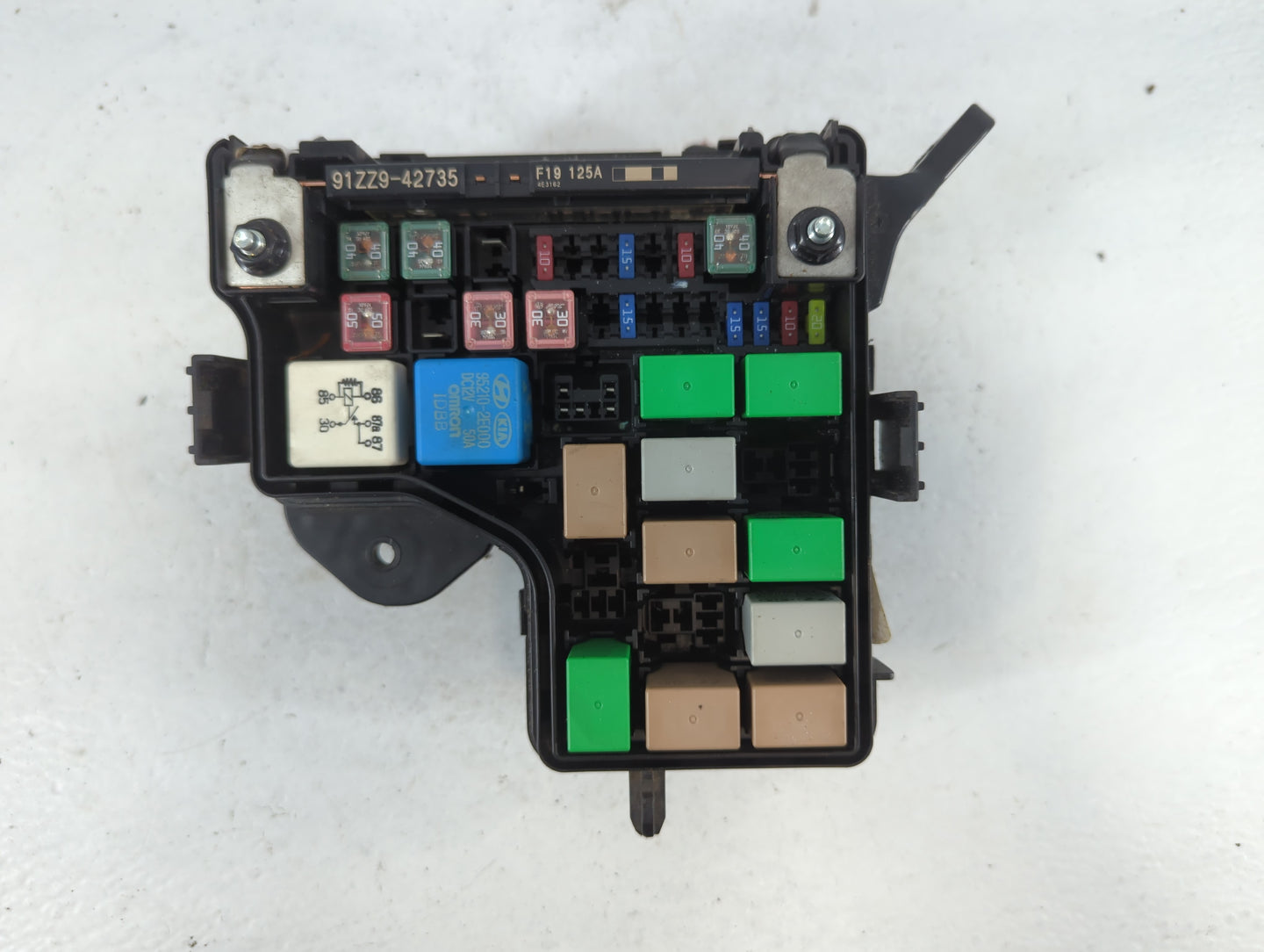 2012-2014 Hyundai Veloster Fusebox Fuse Box Panel Relay Module P/N:91207 2V374 Fits Fits 2012 2013 2014 OEM Used Auto Parts 