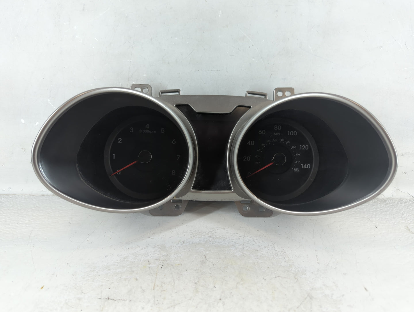 2012-2015 Hyundai Veloster Instrument Cluster Speedometer Gauges P/N:2V330RDR Fits Fits 2012 2013 2014 2015 OEM Used Auto Pa