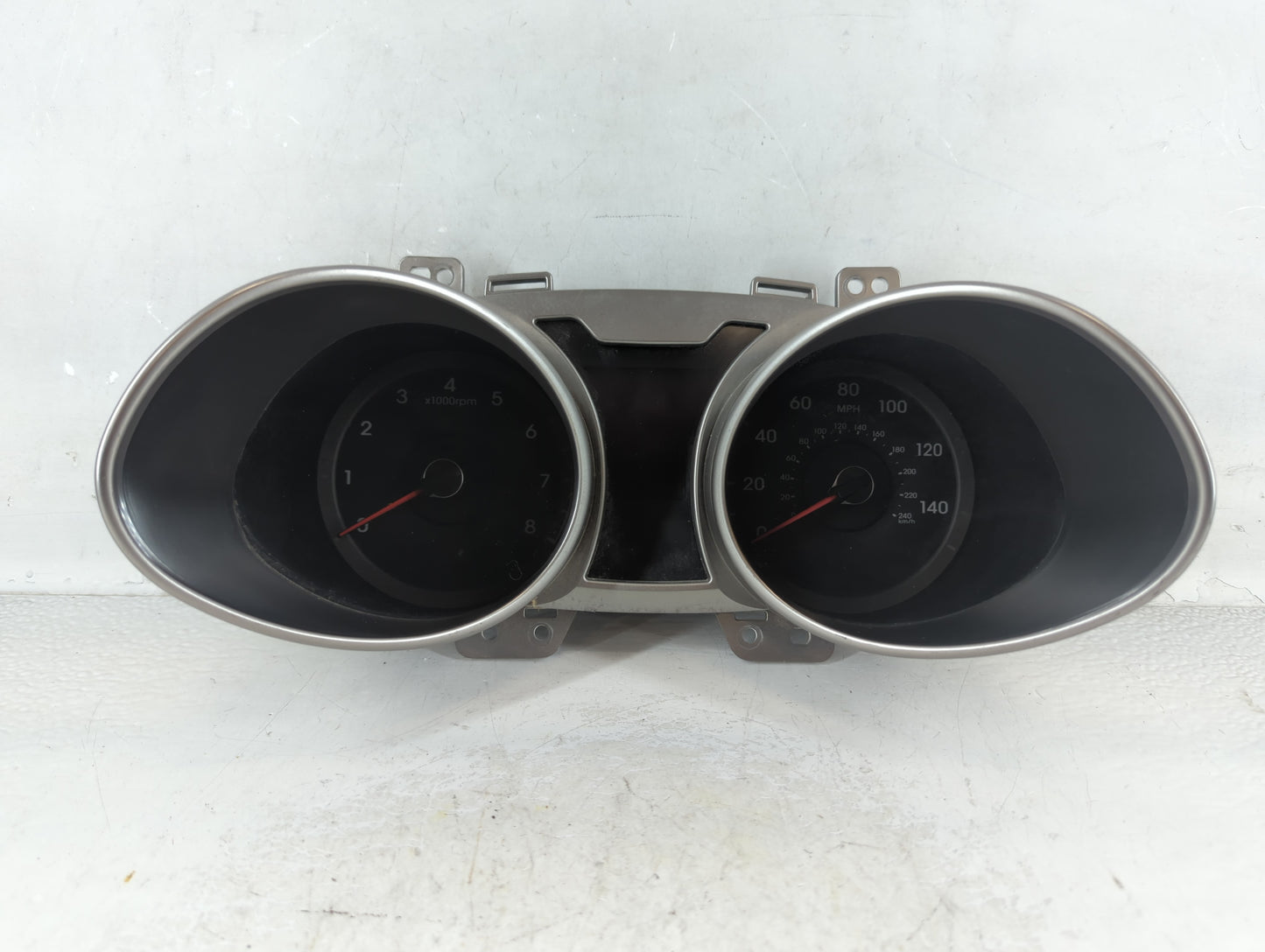 2012-2015 Hyundai Veloster Instrument Cluster Speedometer Gauges P/N:2V330RDR Fits Fits 2012 2013 2014 2015 OEM Used Auto Pa