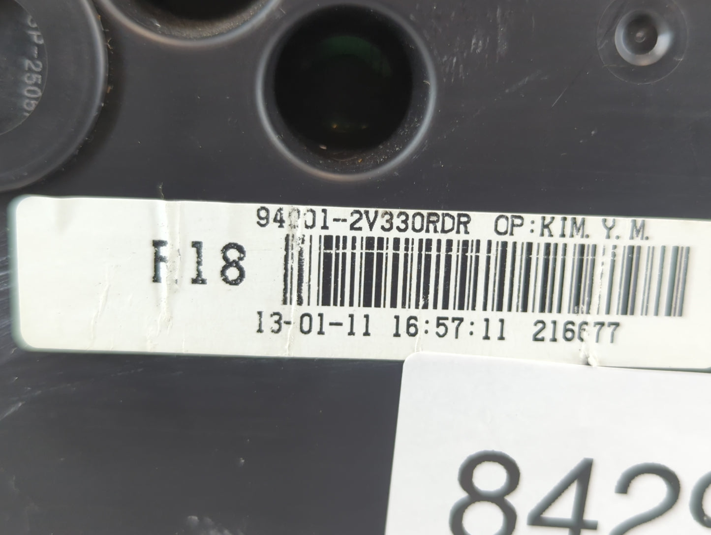 2012-2015 Hyundai Veloster Instrument Cluster Speedometer Gauges P/N:2V330RDR Fits Fits 2012 2013 2014 2015 OEM Used Auto Pa