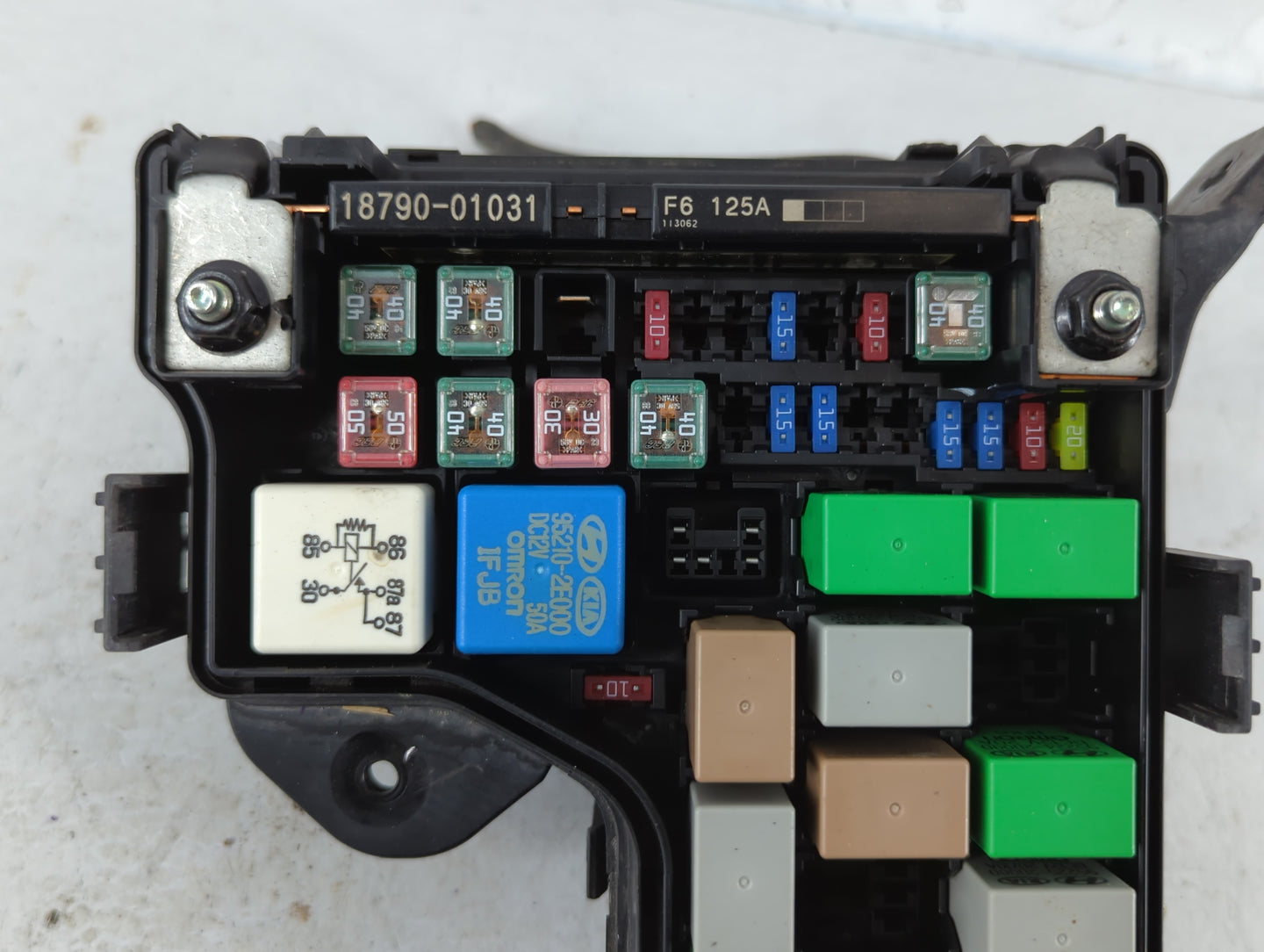 2012-2014 Hyundai Veloster Fusebox Fuse Box Panel Relay Module P/N:91236 2V615 Fits Fits 2012 2013 2014 OEM Used Auto Parts 