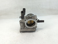 2013-2014 Hyundai Veloster Throttle Body P/N:35100-2B320 Fits Fits 2013 2014 2015 2016 OEM Used Auto Parts - Oemusedautopart