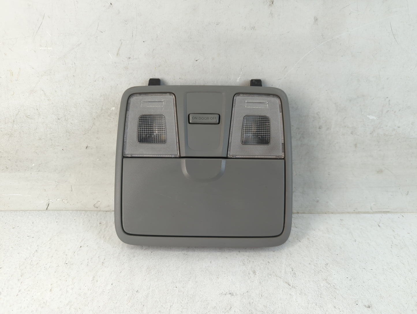 2013 Hyundai Veloster Overhead Roof Console - Oemusedautoparts1.com