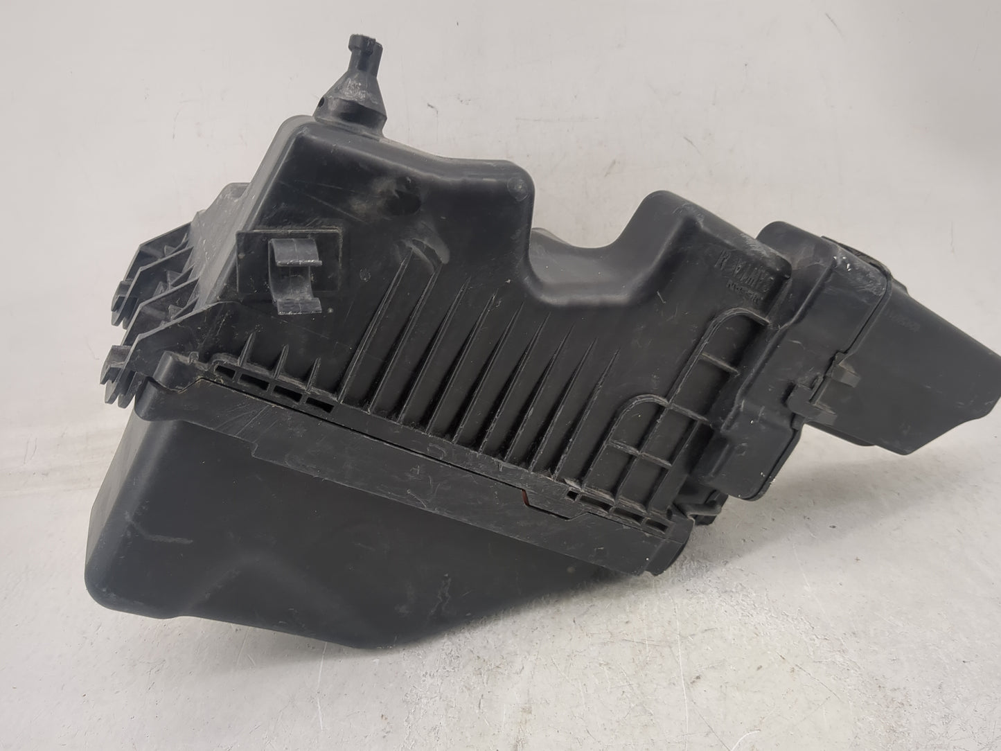 2013 Infiniti Ex37 Air Cleaner Intake-duct Hose Tube - Oemusedautoparts1.com