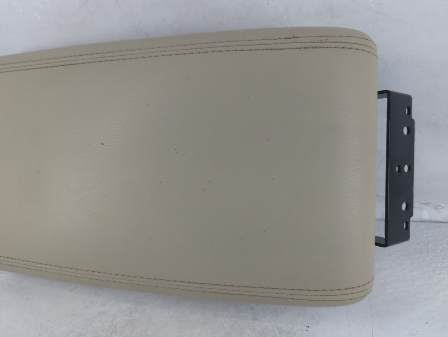 2013 Infiniti Ex37 Center Console Armrest Cover Lid Fits OEM Used Auto Parts - Oemusedautoparts1.com