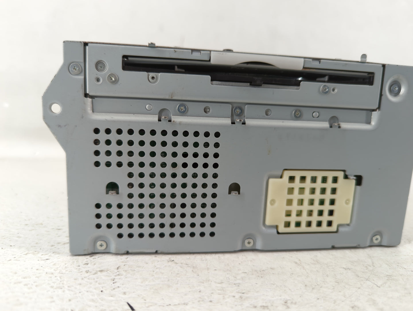 Infiniti Fx35 Am Fm Cd Player Radio Receiver - Oemusedautoparts1.com