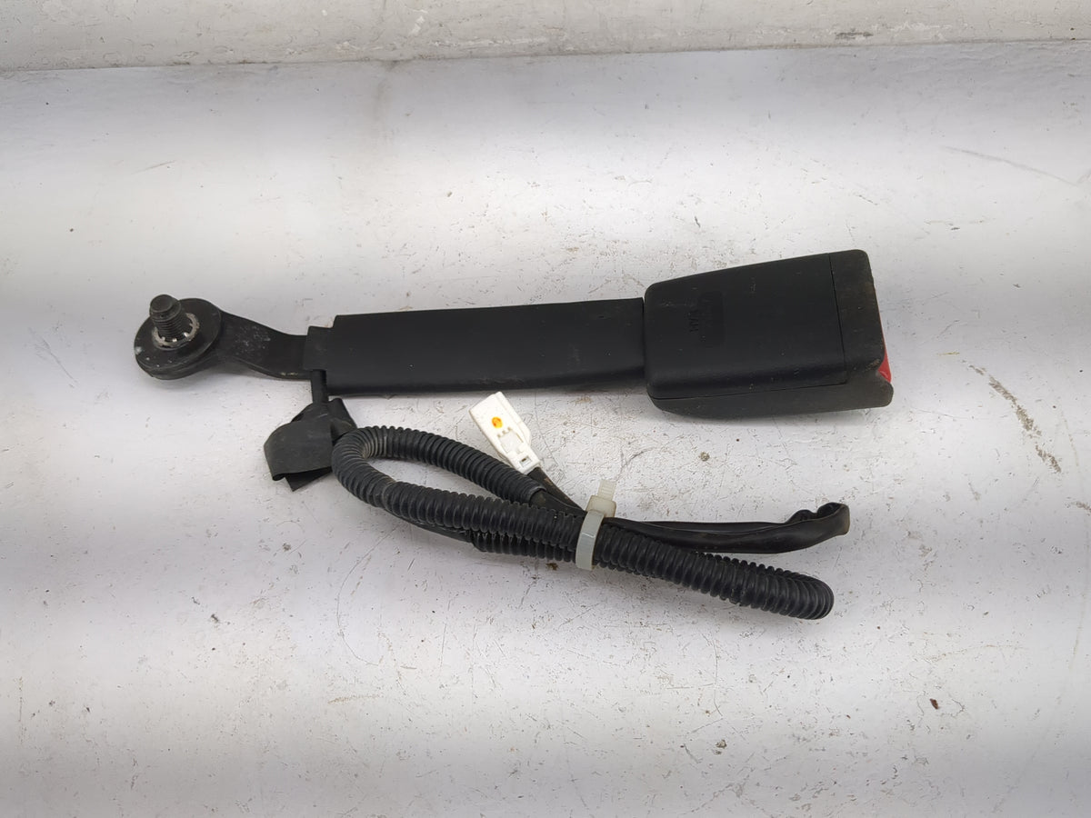 2013-2013 Infiniti Fx37 Passenger Front Seatbelt Buckle - Oemusedautoparts1.com