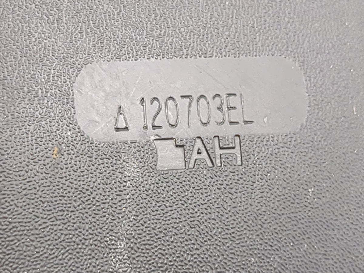 2013-2013 Infiniti Fx37 Passenger Front Seatbelt Buckle - Oemusedautoparts1.com