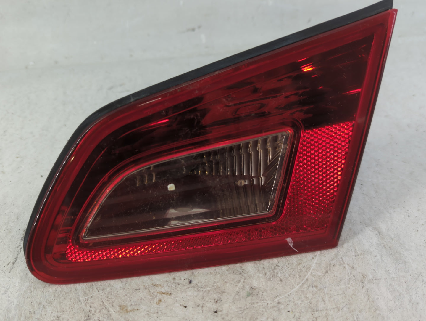 2007-2008 Infiniti G35 Tail Light Assembly Passenger Right OEM Fits Fits 2007 2008 2009 2010 2011 2012 2013 2015 OEM Used Au