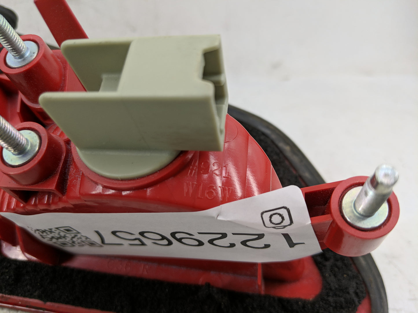 2009-2013 Infiniti G37 Tail Light Assembly Passenger Right OEM Fits Fits 2007 2008 2009 2010 2011 2012 2013 2015 OEM Used Au