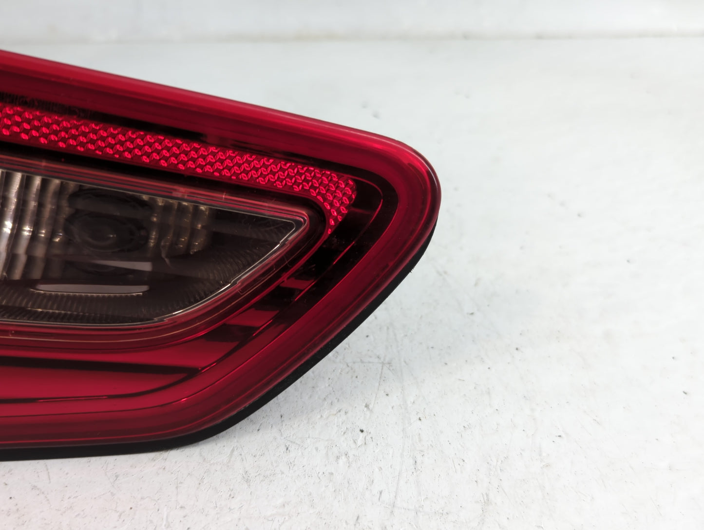 2009-2013 Infiniti G37 Tail Light Assembly Passenger Right OEM Fits Fits 2007 2008 2009 2010 2011 2012 2013 2015 OEM Used Au