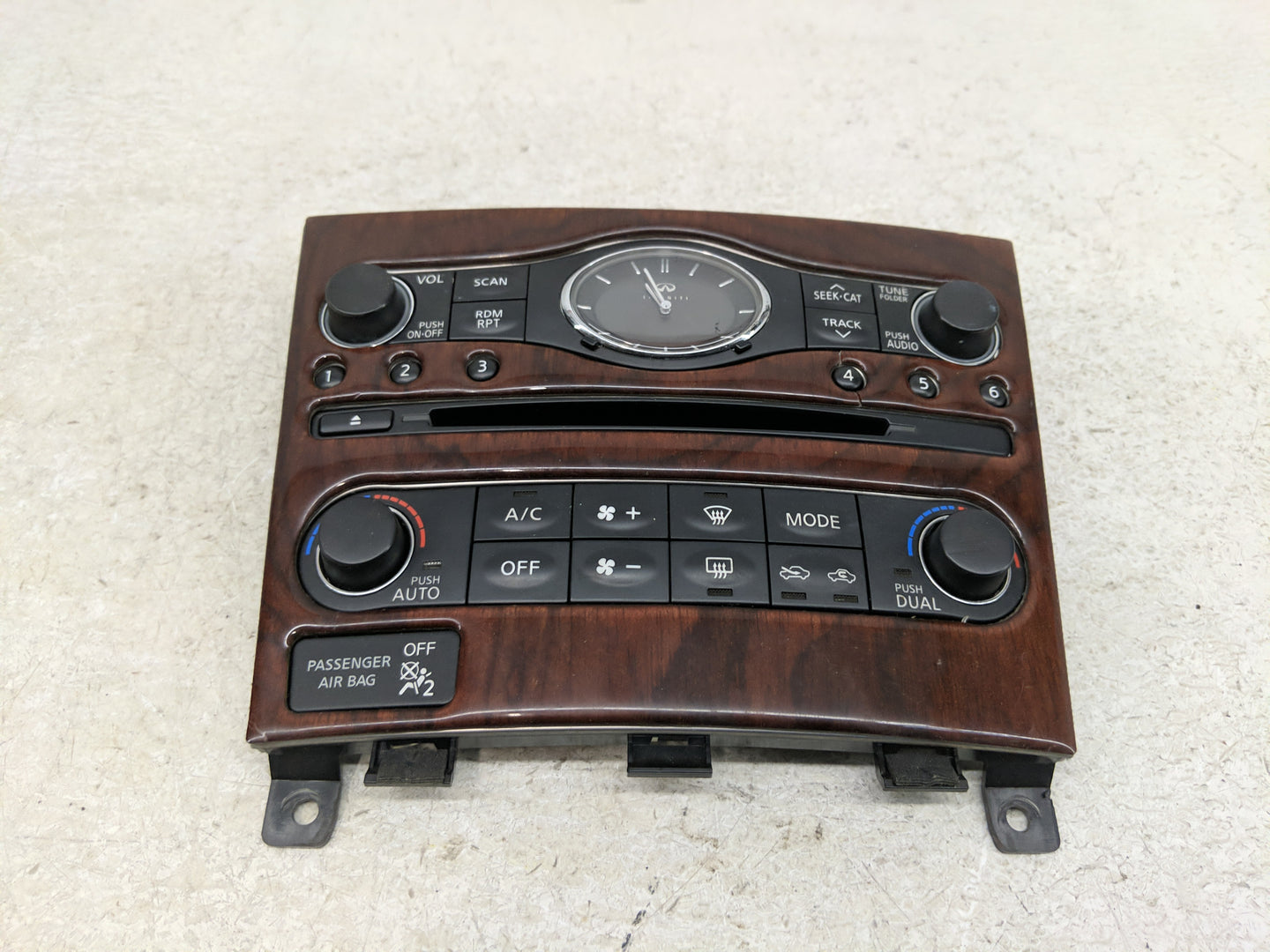 2013 Infiniti G37 Radio Control Panel - Oemusedautoparts1.com