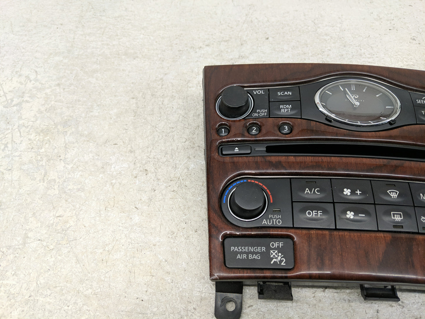 2013 Infiniti G37 Radio Control Panel - Oemusedautoparts1.com