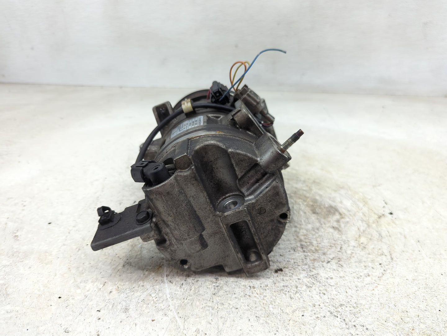 2009-2013 Infiniti G37 Air Conditioning A/c Ac Compressor Oem - Oemusedautoparts1.com