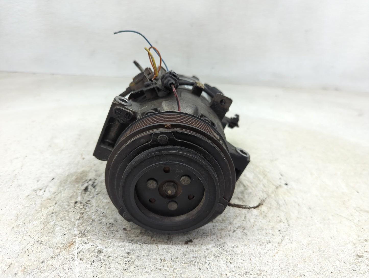 2009-2013 Infiniti G37 Air Conditioning A/c Ac Compressor Oem - Oemusedautoparts1.com
