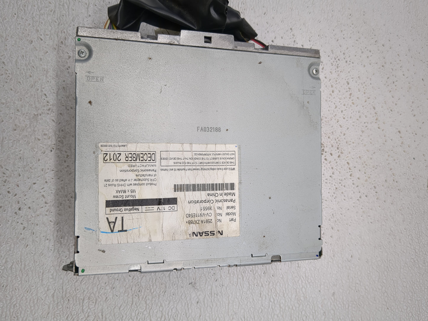 2013 Infiniti G37 Radio AM FM Cd Player Receiver Replacement P/N:2591A ZX78B Fits Fits 2012 2014 2015 2016 2017 OEM Used Aut