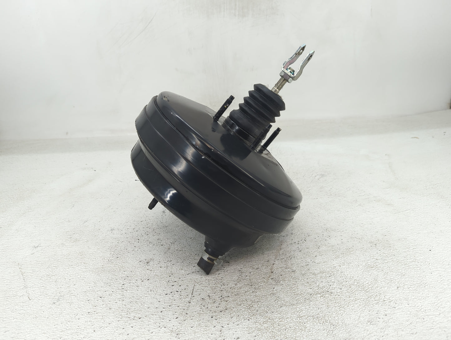 2008-2013 Infiniti G37 Power Brake Booster Oem - Oemusedautoparts1.com