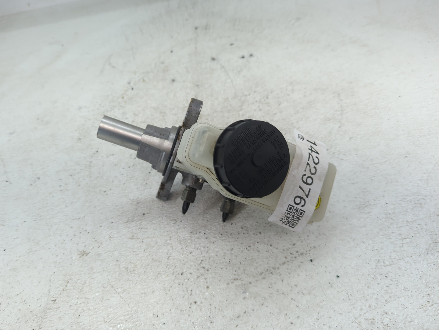 2008-2013 Infiniti G37 Brake Master Cylinder - Oemusedautoparts1.com