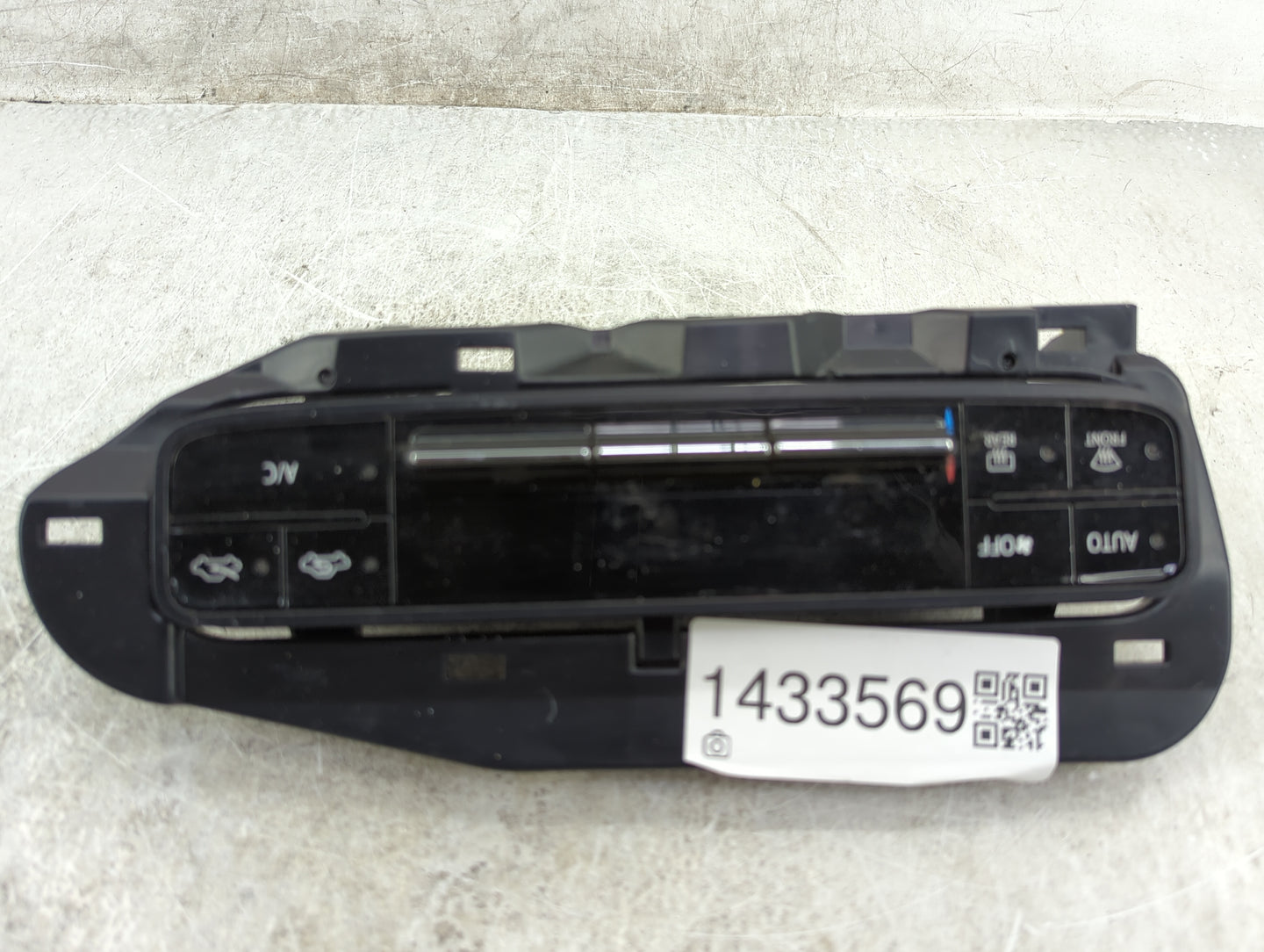 2010-2013 Infiniti G37 Climate Control Module Temperature AC/Heater Replacement P/N:55468-02060 Fits OEM Used Auto Parts - O