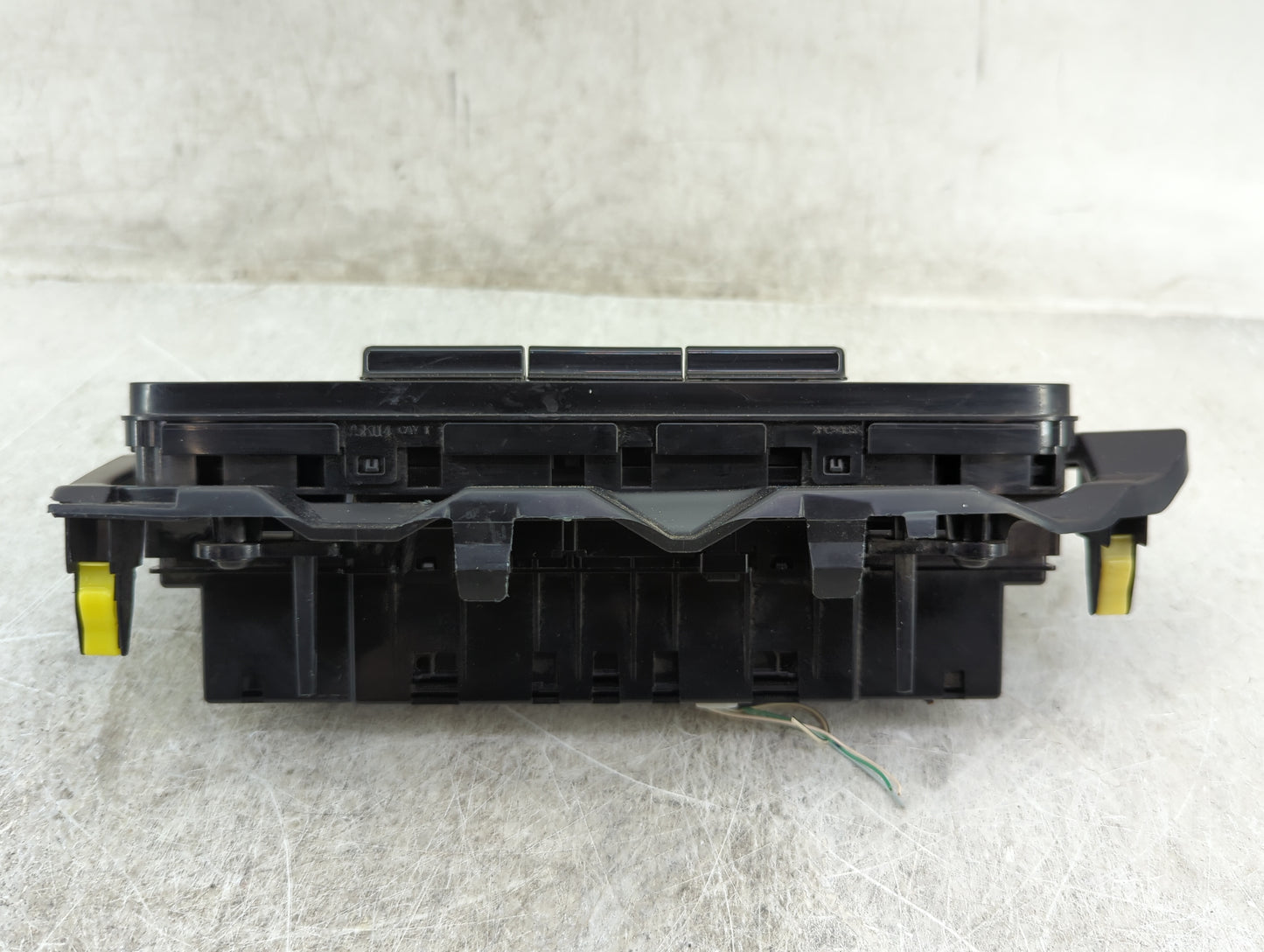 2010-2013 Infiniti G37 Climate Control Module Temperature AC/Heater Replacement P/N:55468-02060 Fits OEM Used Auto Parts - O