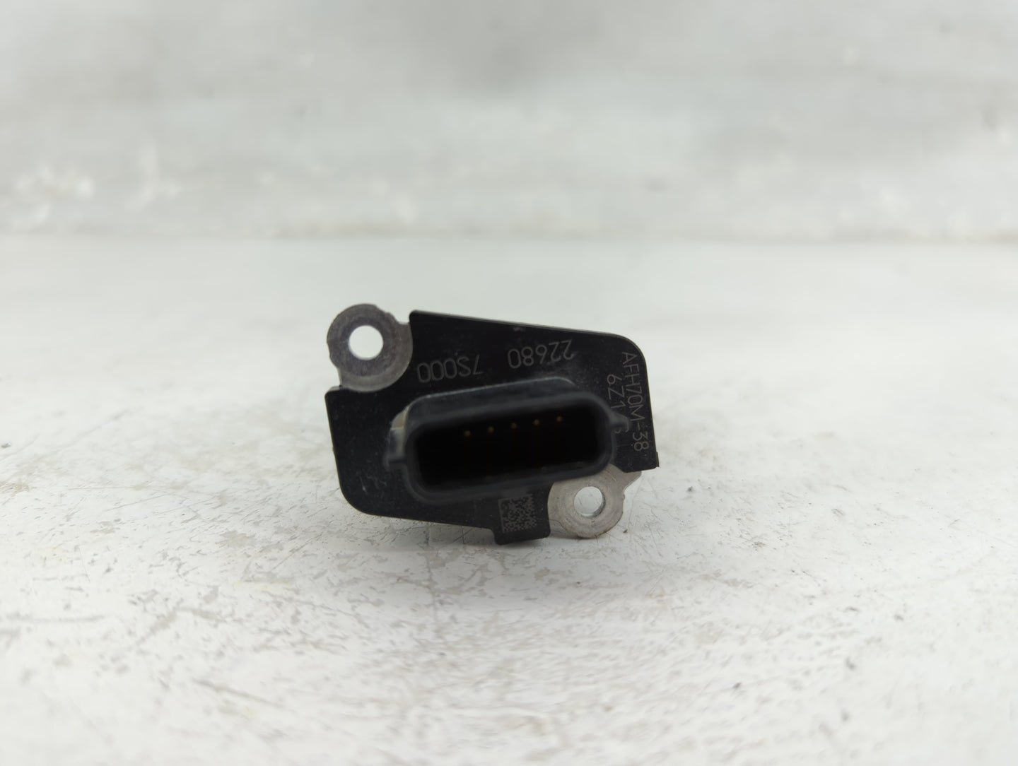 2008-2013 Infiniti G37 Mass Air Flow Meter Maf 1463565 - Oemusedautoparts1.com