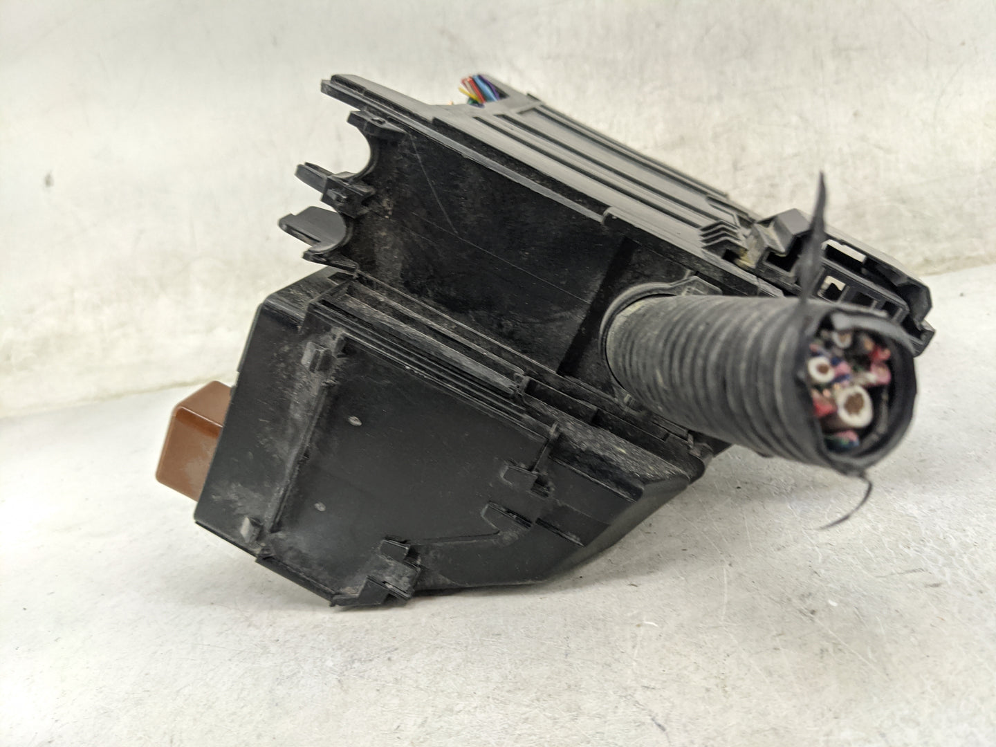 2010-2013 Infiniti G37 Fusebox Fuse Box Panel Relay Module P/N:7154-5763-30 7254-5763-30 Fits Fits 2010 2011 2012 2013 2014 