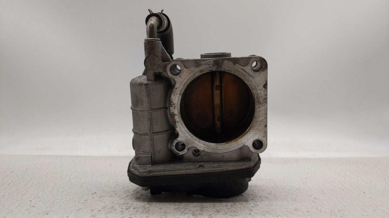 2008-2013 Infiniti G37 Throttle Body P/N:526-01 RME75 Fits OEM Used Auto Parts - Oemusedautoparts1.com