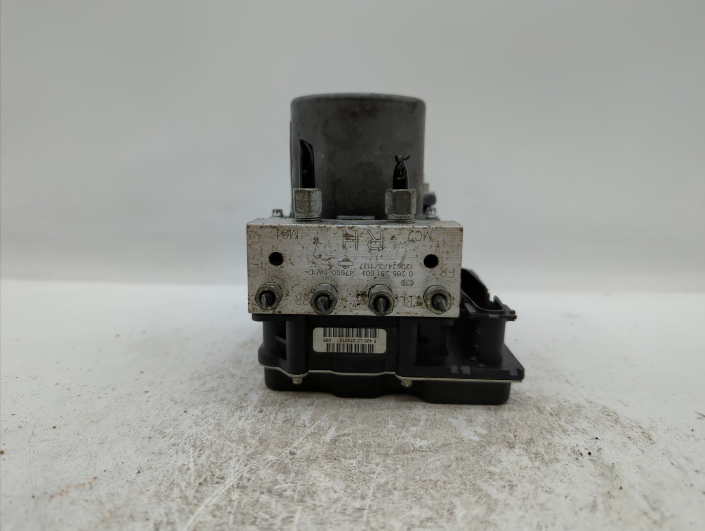 2011-2013 Infiniti G37 ABS Pump Control Module Replacement P/N:47660 1NM1D 0 265 951 629 Fits Fits 2011 2012 2013 2015 OEM U