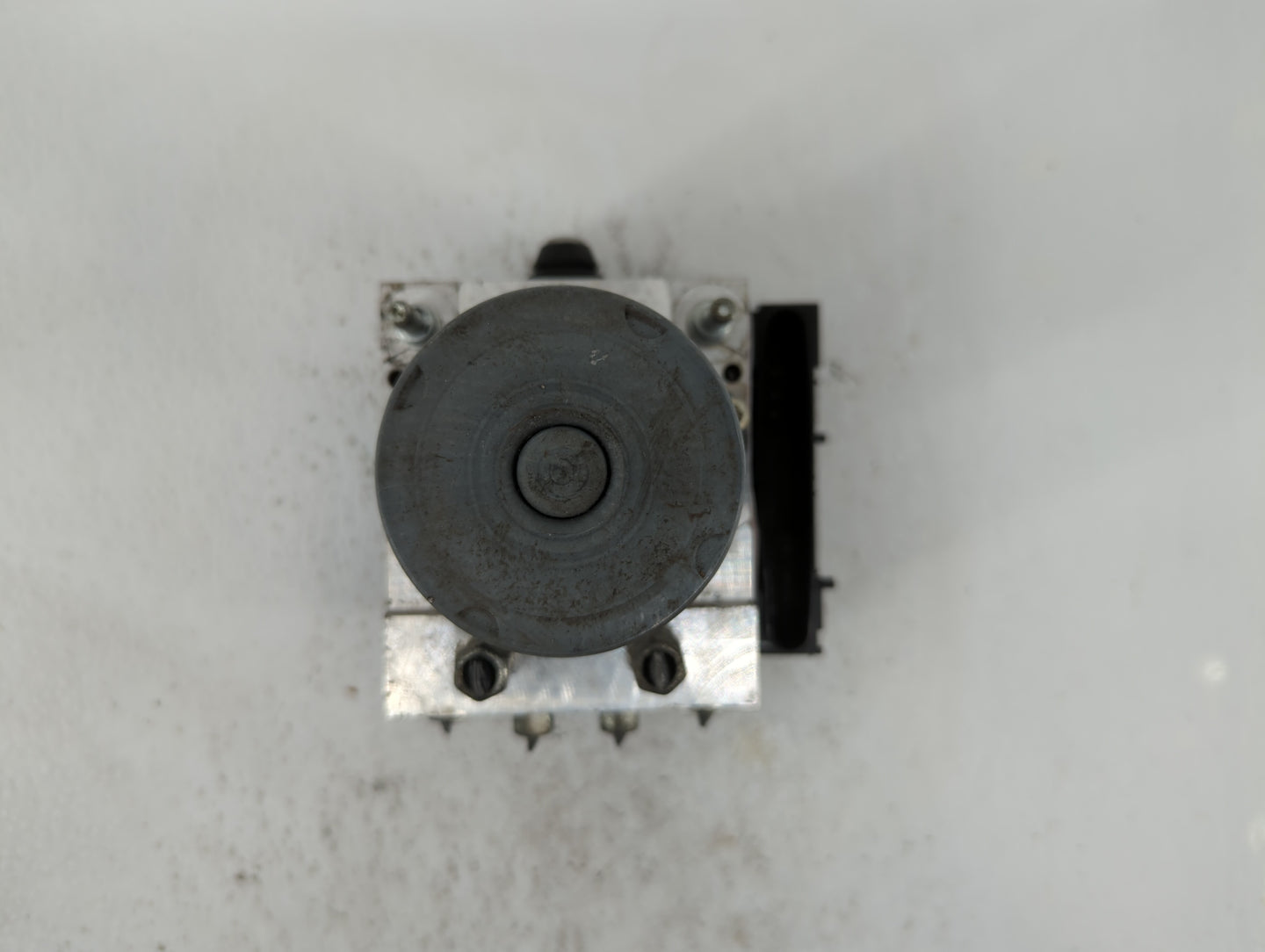 2011-2013 Infiniti G37 ABS Pump Control Module Replacement P/N:47660 1NM1D 0 265 951 629 Fits Fits 2011 2012 2013 2015 OEM U