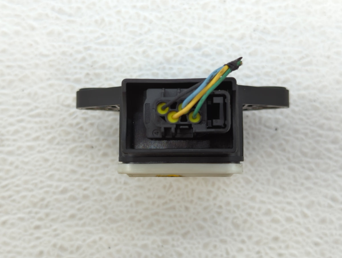 2013 Infiniti G37 STABILITY CONTROL SENSOR MODULE  47931 1EA1A - Oemusedautoparts1.com