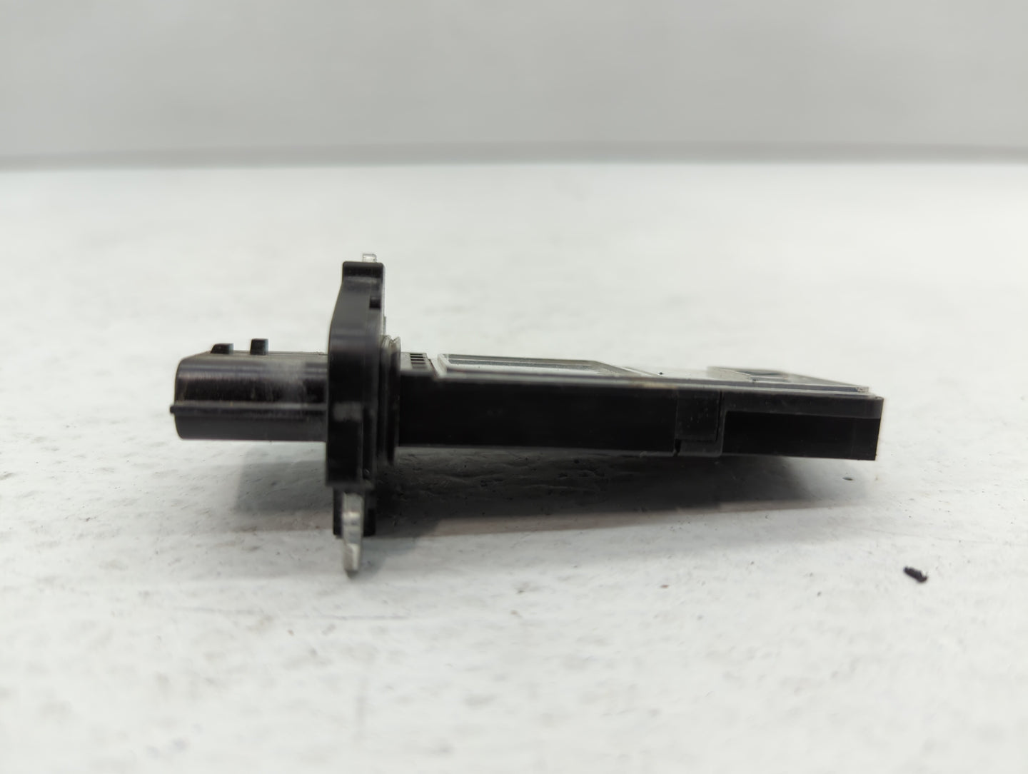 2008-2013 Infiniti G37 Mass Air Flow Meter Maf - Oemusedautoparts1.com