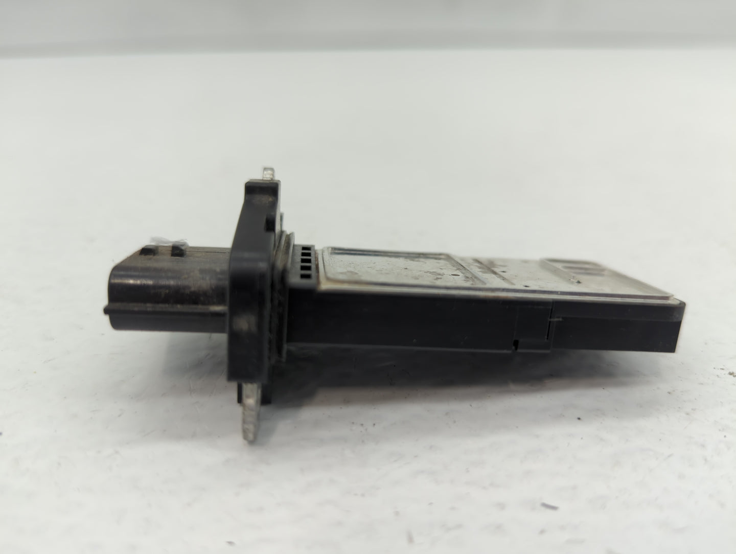 2008-2013 Infiniti G37 Mass Air Flow Meter Maf - Oemusedautoparts1.com