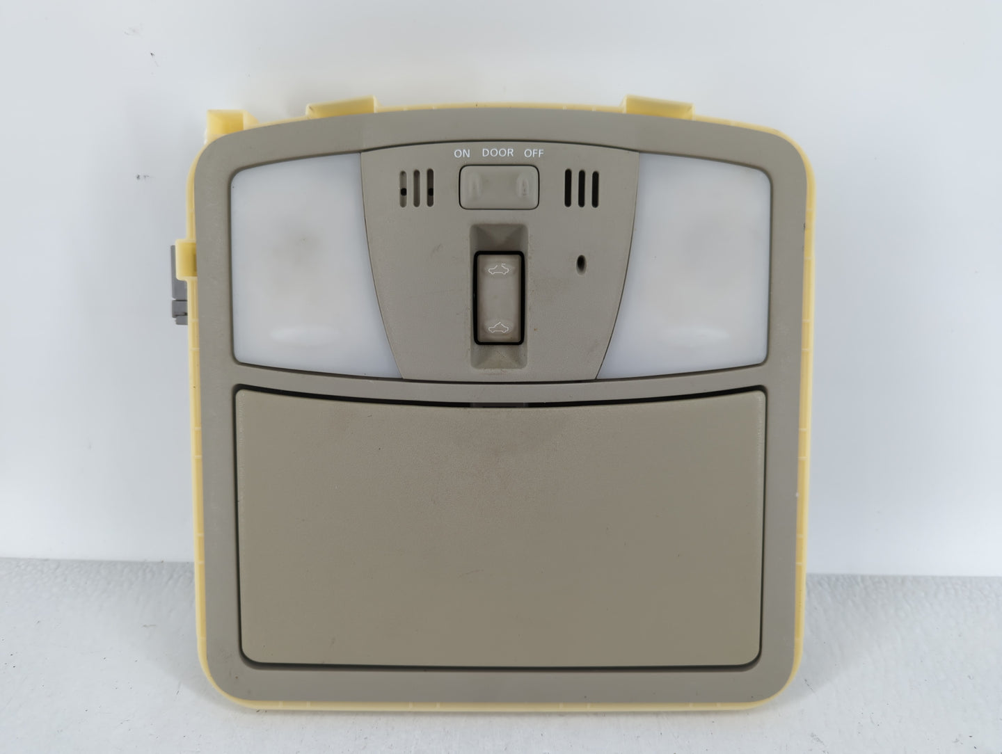 2013 Infiniti G37 Overhead Roof Console - Oemusedautoparts1.com