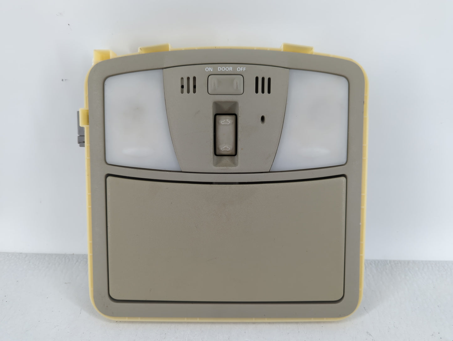 2013 Infiniti G37 Overhead Roof Console - Oemusedautoparts1.com