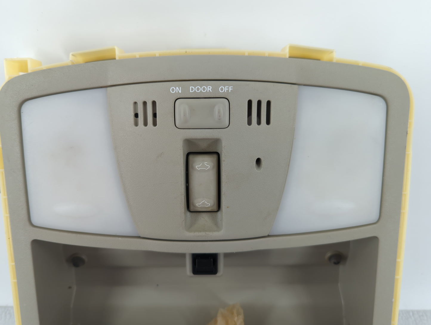 2013 Infiniti G37 Overhead Roof Console - Oemusedautoparts1.com