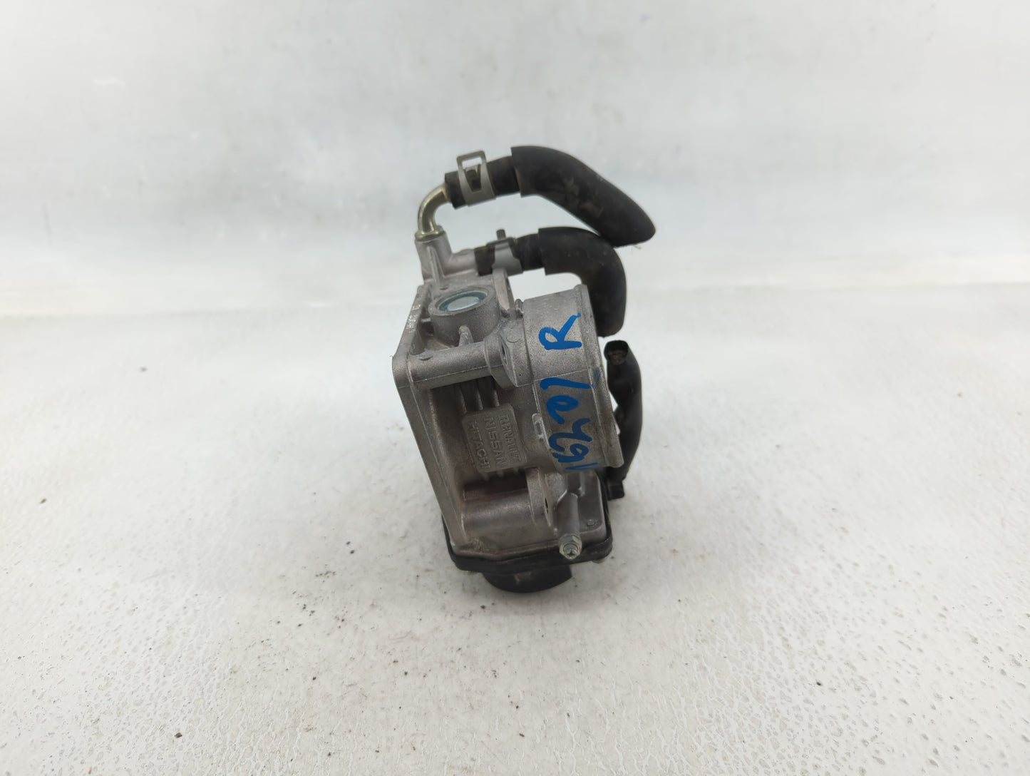 2008-2013 Infiniti G37 Throttle Body P/N:3304H RME60-21 Fits OEM Used Auto Parts - Oemusedautoparts1.com