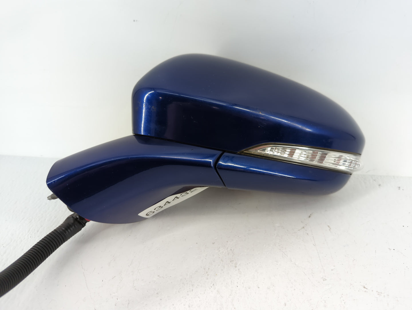 2009-2013 Infiniti G37 Driver Side View Mirror - Left Door Mirror OEM Used - Oemusedautoparts1.com
