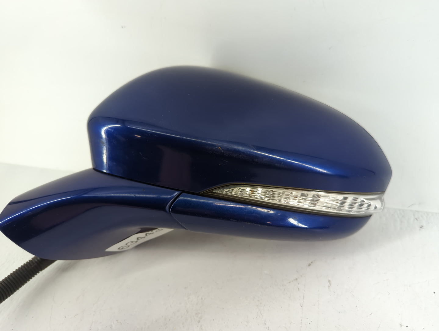 2009-2013 Infiniti G37 Driver Side View Mirror - Left Door Mirror OEM Used - Oemusedautoparts1.com