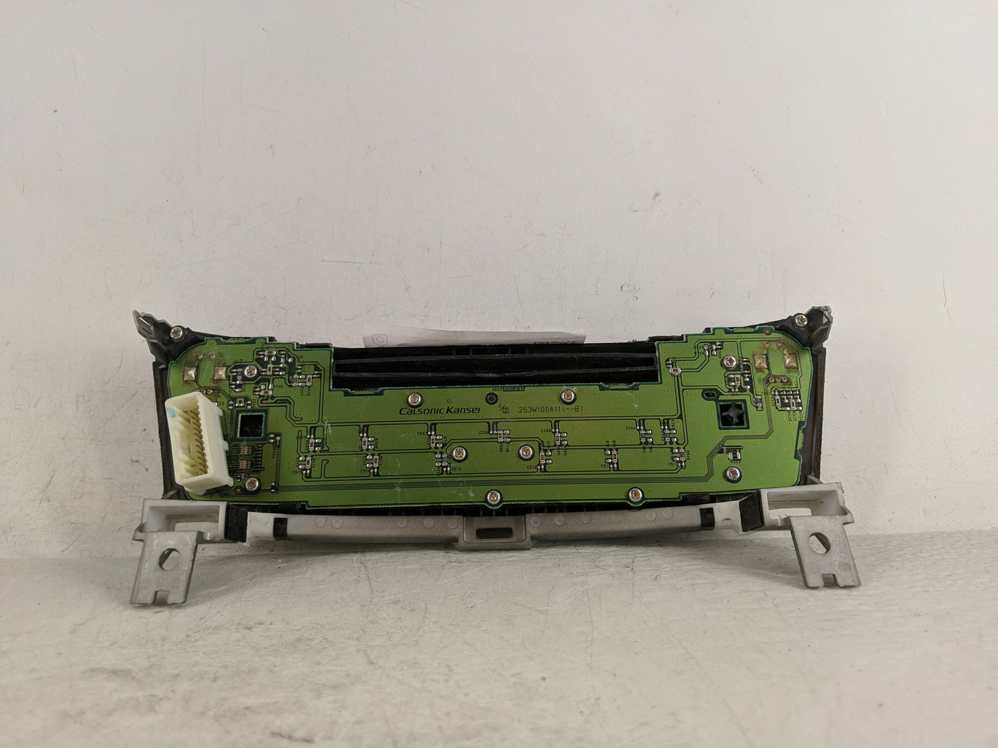 2013-2013 Infiniti Jx35 Radio Control Panel - Oemusedautoparts1.com