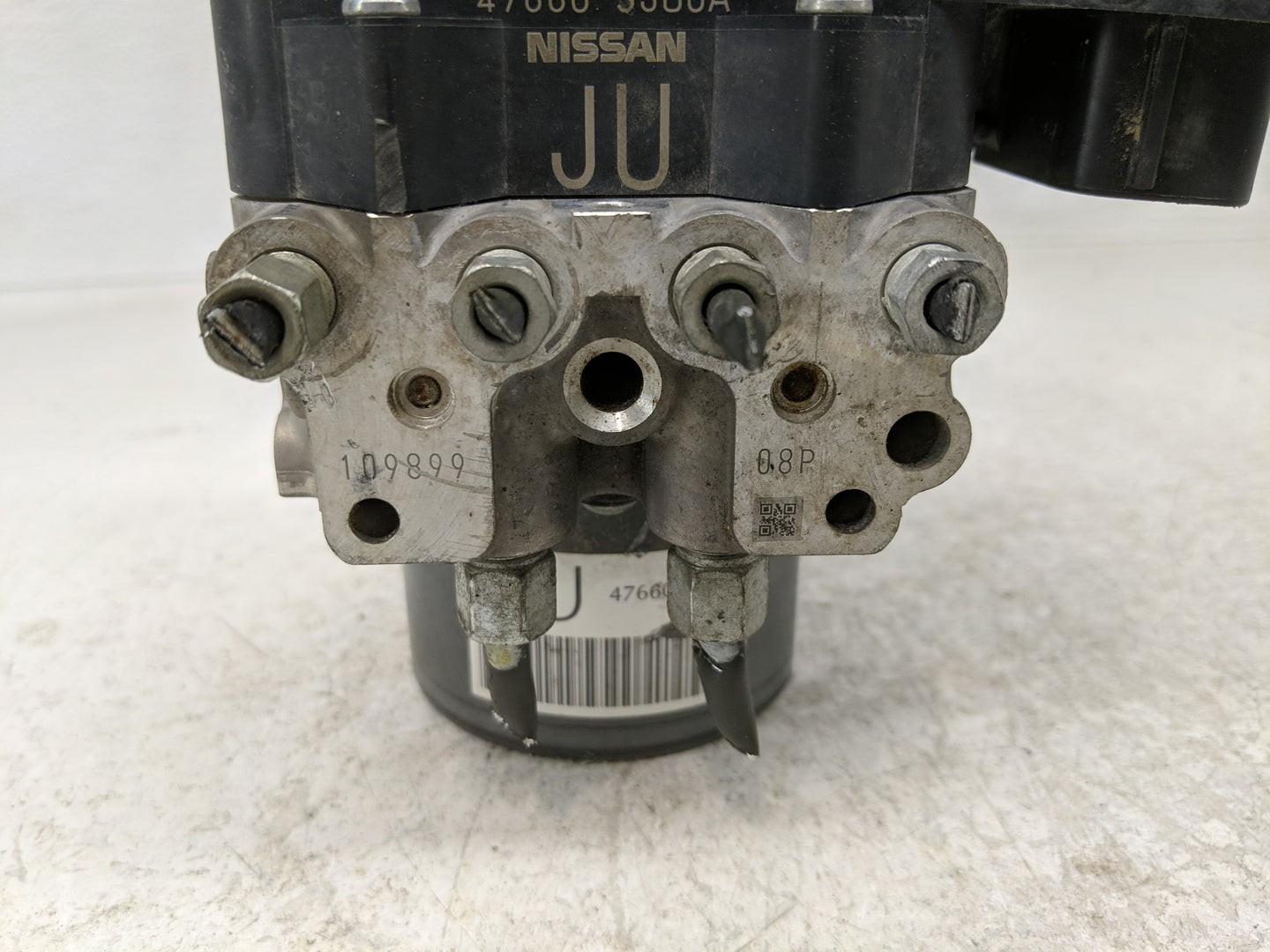 2013 Infiniti Jx35 ABS Pump Control Module Replacement P/N:133800-1210 47660 3JU0A Fits OEM Used Auto Parts - Oemusedautopar