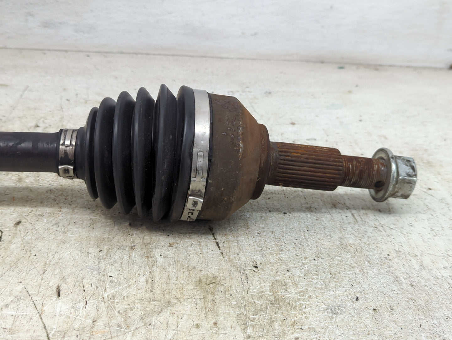 2013-2013 Infiniti Jx35 Axle Shaft Front Driver Cv C/v - Oemusedautoparts1.com