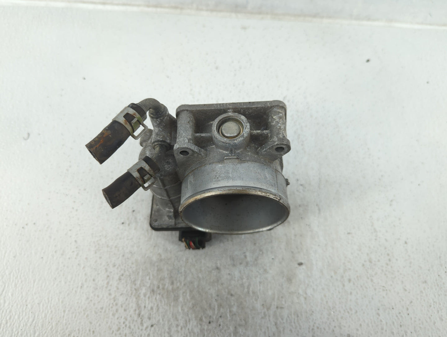 2013 Infiniti Jx35 Throttle Body P/N:RME70-11 Fits Fits 2007 2008 2009 2010 2011 2012 2014 OEM Used Auto Parts - Oemusedauto