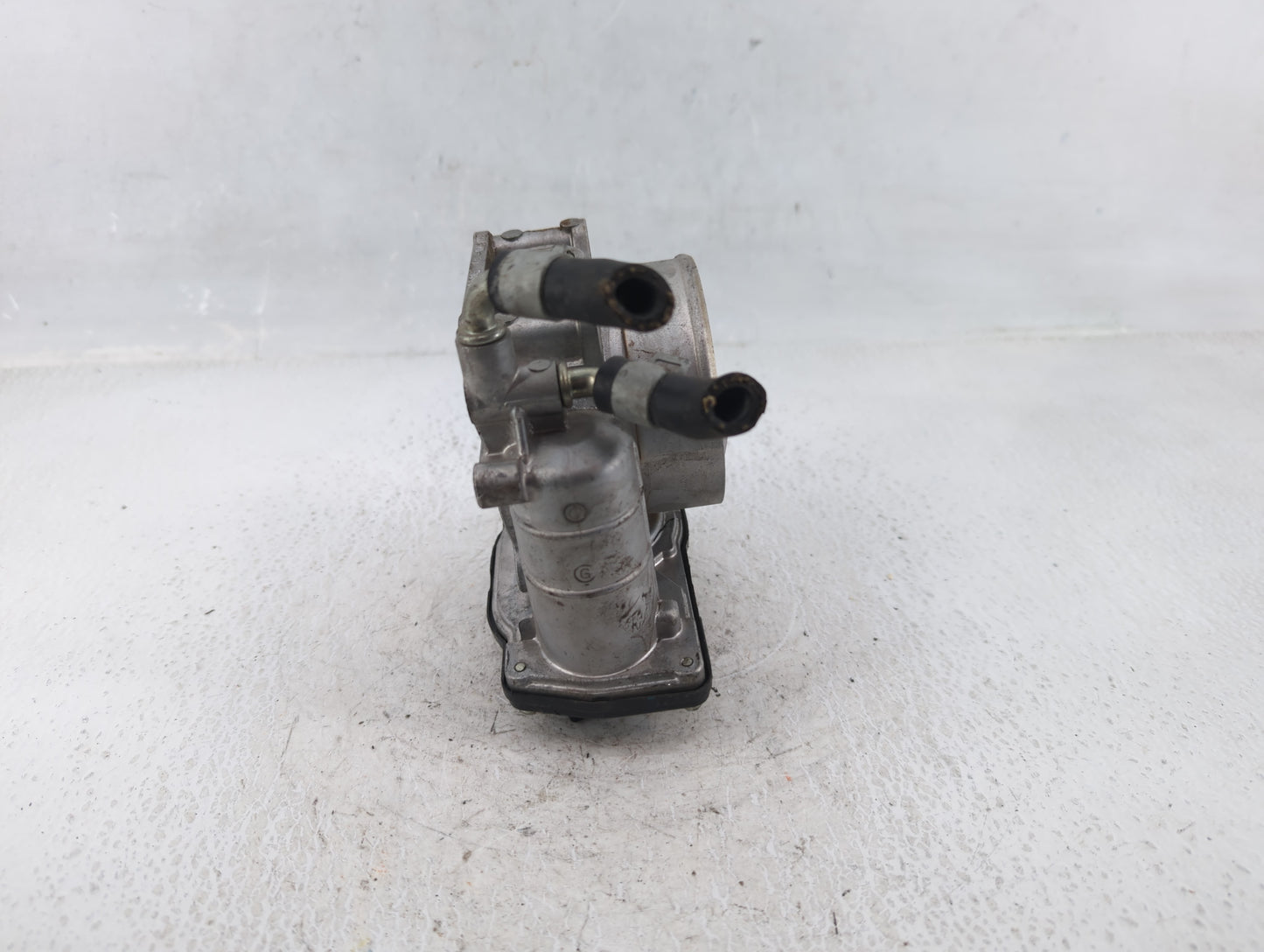 2013 Infiniti Jx35 Throttle Body P/N:RME70-11 Fits Fits 2007 2008 2009 2010 2011 2012 2014 OEM Used Auto Parts - Oemusedauto